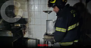 Panadería se incendia en Parque Delta y provoca caos