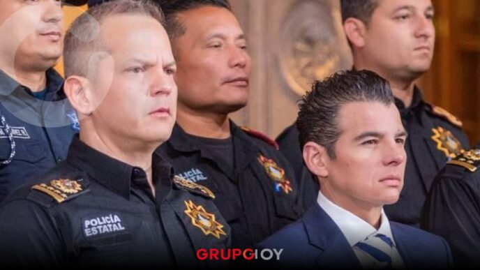 Miguel Flores refrenda su compromiso con la seguridad en NL