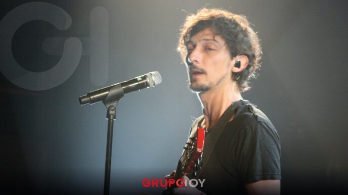 ¡Lo mandan a... volar! Air France veta a León Larregui y lo acusan de quejumbroso y agresivo
