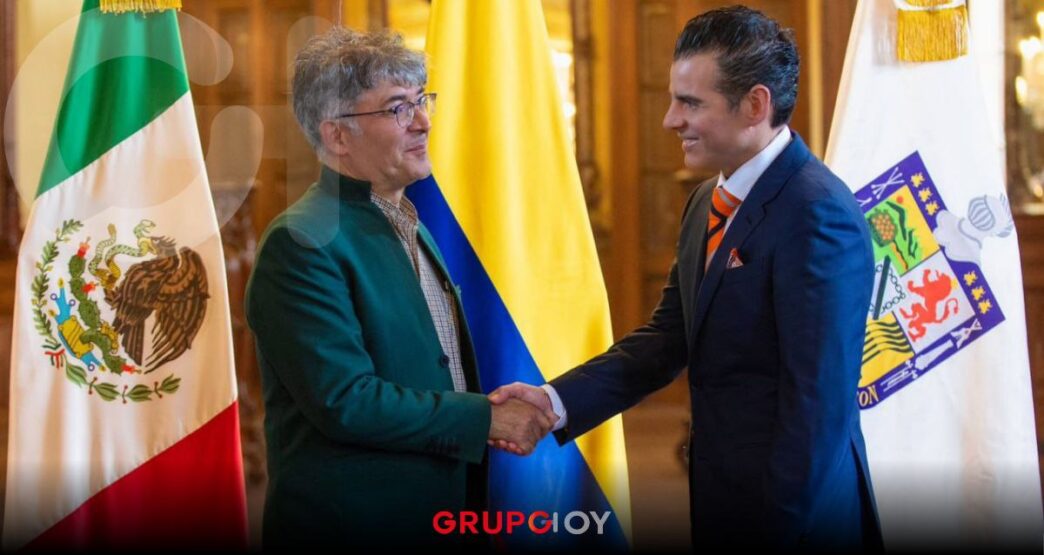 Miguel Flores se reúne con embajador y cónsul de Colombia para fortalece lazos de cooperación