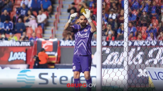 José de Jesús Corona se retira del futbol: Adiós a una leyenda de la portería mexicana