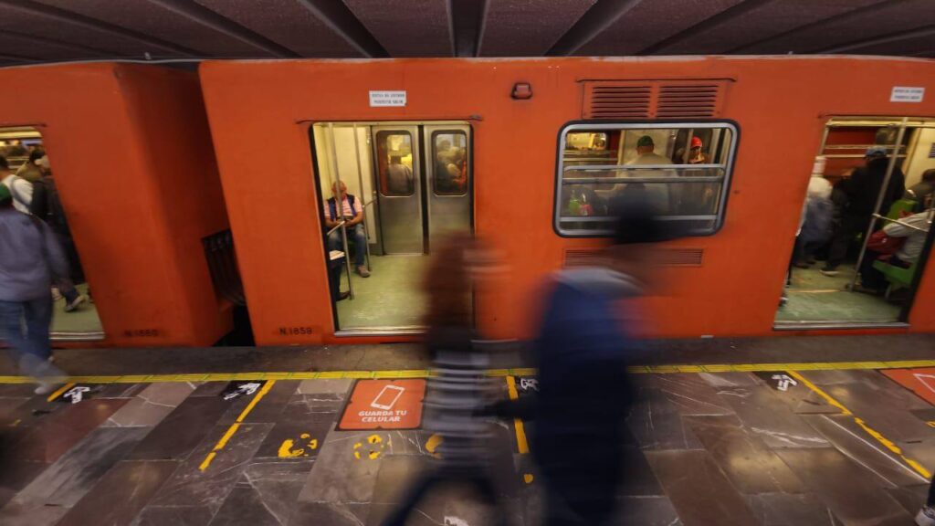 ¿Cuál es el horario del Metro de la CDMX el 16 de septiembre 2025?