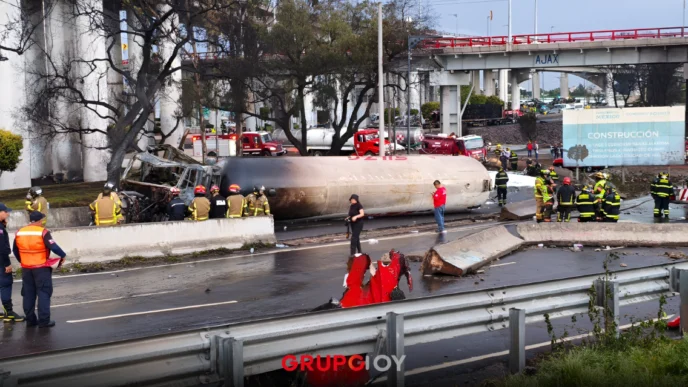 Silza cubre gastos funerarios del conductor de la pipa de gas que explotó en Iztapalapa
