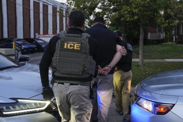 agentes del ICE
