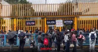Encapuchados toman la Prepa 8 de la UNAM