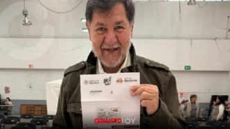 Noroña obtiene su tarjeta del Bienestar pese a sueldo de más de 130 mil pesos