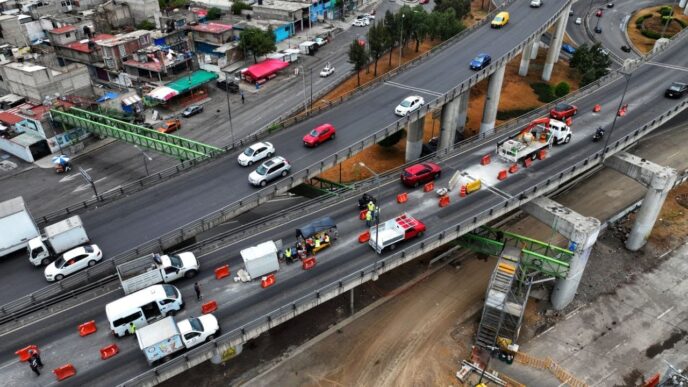 Puentes peatonales CDMX enfrentan deterioro significativo