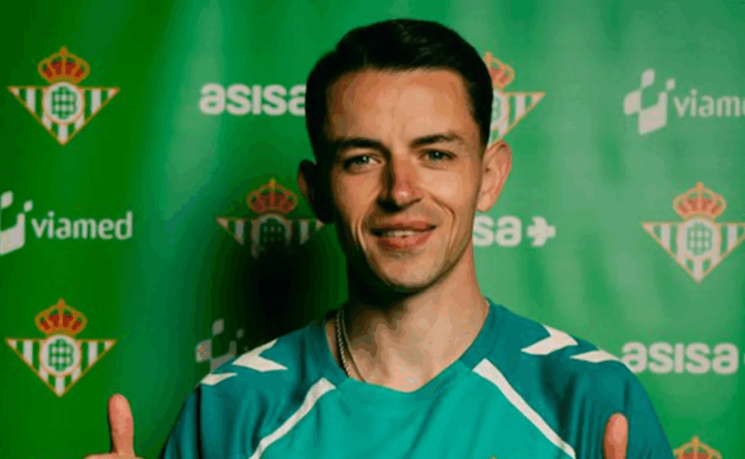 El Real Betis Balompié cierra sus fichajes con la incorporación de Álvaro Fidalgo