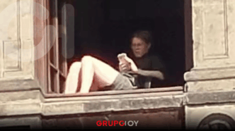 Después de 10 días, Sheinbaum reconoce video de mujer tomando el sol en Palacio Nacional