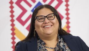 Muestran presuntos tuits donde Citlalli Hernández acosa a Felipe Calderón