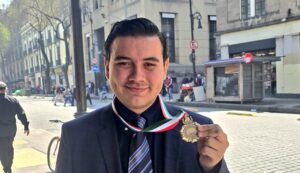 Manuel Pedrero, propagandista y violentador de la 4T, recibe el Premio Nacional de Periodismo