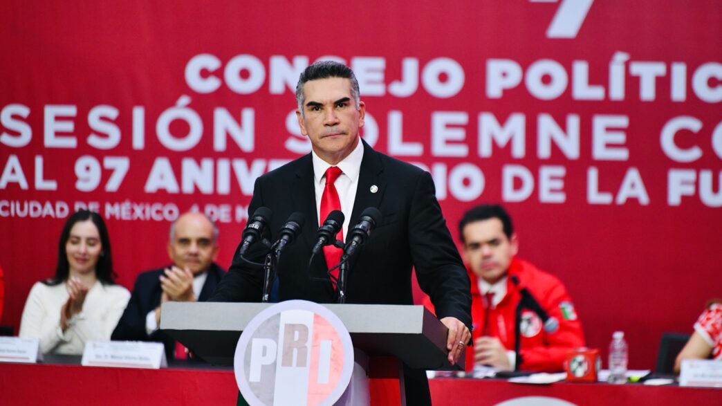 PAN y PRI modifican sus estatutos y estrategias rumbo a las elecciones de 2027