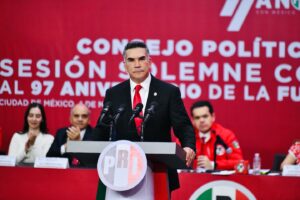 PAN y PRI modifican sus estatutos y estrategias rumbo a las elecciones de 2027