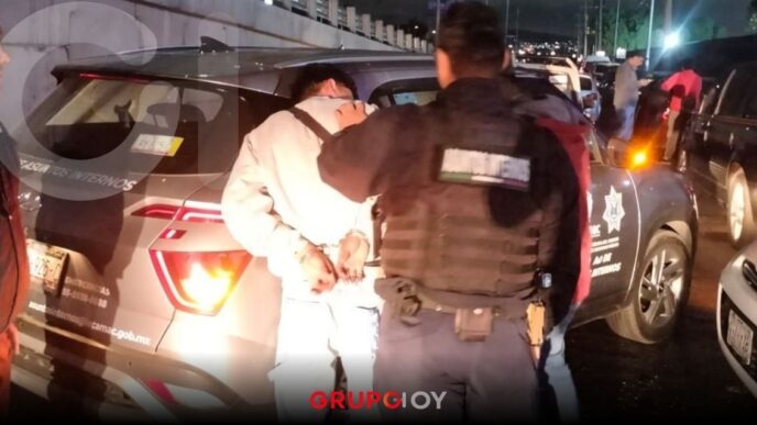 Conductor ebrio atropella a familias afuera del IMSS en Tecámac; hay 4 muertos y 7 heridos