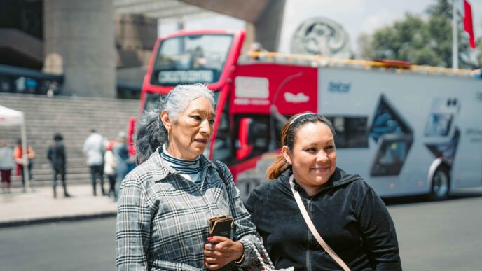 El INM anticipa más de cinco millones de visitantes internacionales durante el Mundial 2026. Autoridades refuerzan capacitación y logística migratoria. El evento pondrá a prueba infraestructura y servicios en todo el país.