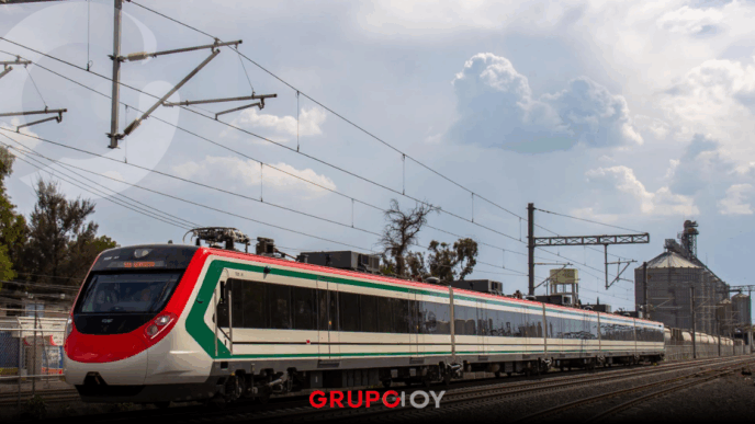 Tren de Buenavista al AIFA: Con vagones saturados y esperas de hasta 50 minutos